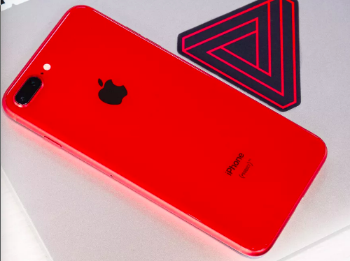 A CLOSE LOOK AT APPLE’S RED IPHONE 8