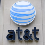 AT&T to put a fake 5G logo on its 4G LTE phones