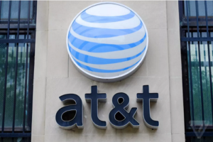 AT&T to put a fake 5G logo on its 4G LTE phones